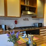 La Tana In Via Boifava In Apartamento